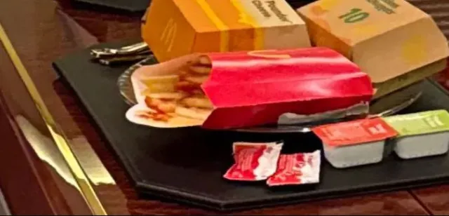people stunned by musk’s unconventional ketchup method in viral photo with 20182
