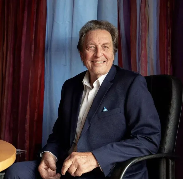 elon musks father alleges grimes wanted to permanently modify their child 20438