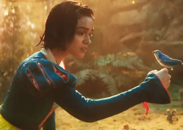 embarrassing photos show deserted snow white theaters with no bookings duri 20506