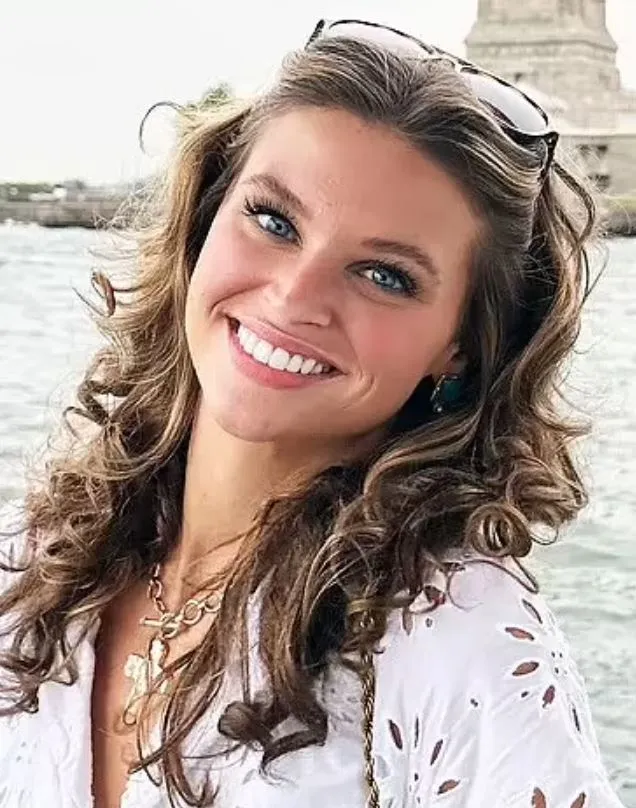 sorority student with viral mugshot allegedly gives shocking response after 20430