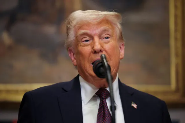 people stunned as full transcript of secret text messages revealing trump’s 20538