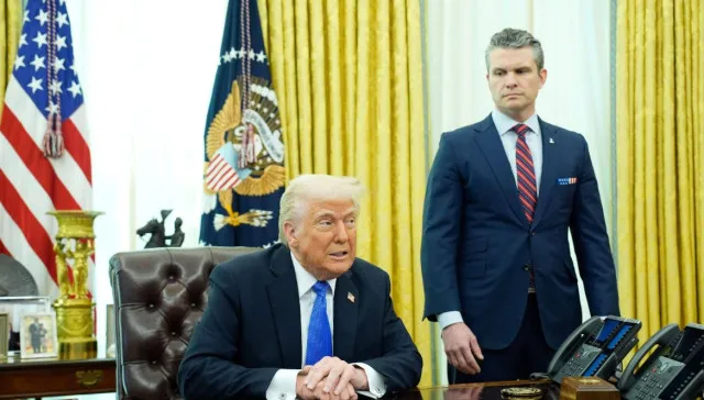 people stunned as full transcript of secret text messages revealing trump’s 20537