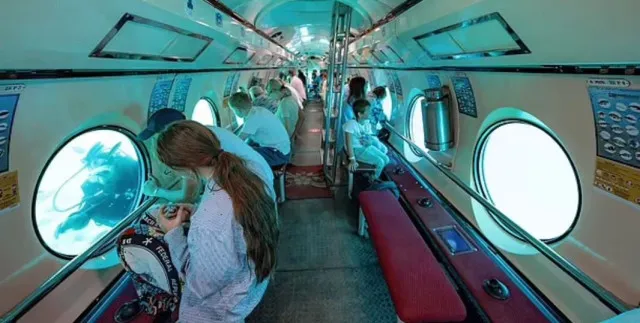 survivors reveal critical mistake that led to red sea submarine disaster le 20679