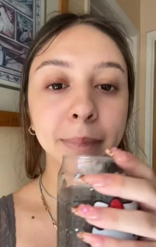people gag as ‘tadpole water’ becomes gen z’s latest viral weight loss hack 20744