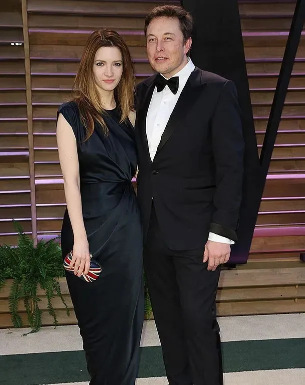 elon musk responds brutally after wife says shes not his employee 20837