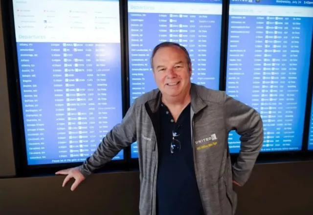 man who bought $290,000 unlimited flight pass 30 years ago logs millions of 20862
