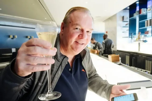 man who bought $290,000 unlimited flight pass 30 years ago logs millions of 20861