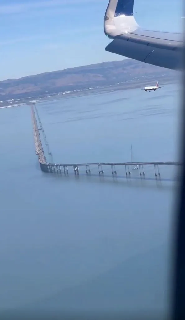 people baffled as viral video of motionless plane sparks ‘glitch in the mat 21209