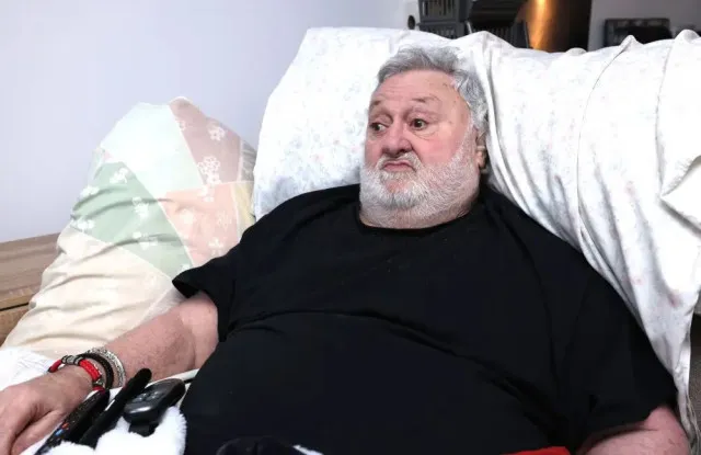 disabled man kicked off easyjet flight because he couldn’t walk to toilet 21616
