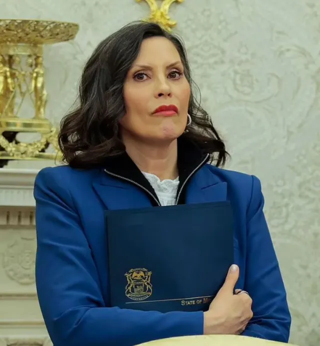people baffled as michigan governor gretchen whitmer hides her face in oval 21965
