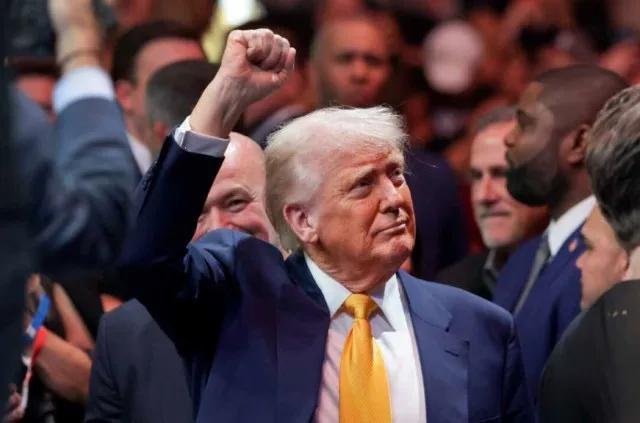 white house shuts down rumors about trumps health after concerns over dark 21992