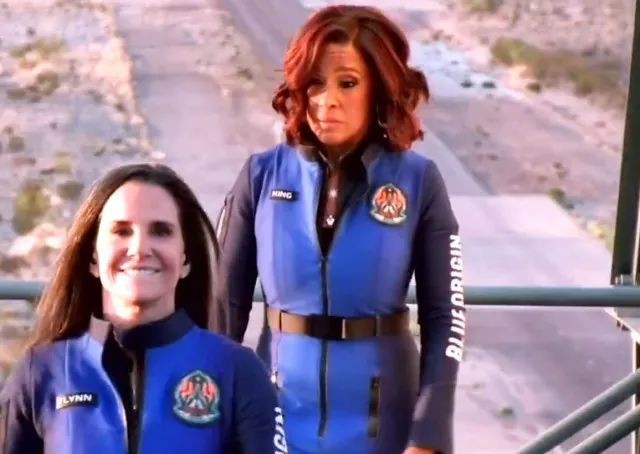 gayle king responds to viral uncomfortable moment while boarding blue ori 22067