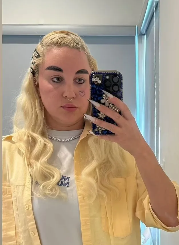 fans stunned as amanda bynes joins onlyfans and reveals what she’ll post 22163