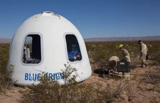 conspiracy theorists question differences between blue origin and spacex ro 22314
