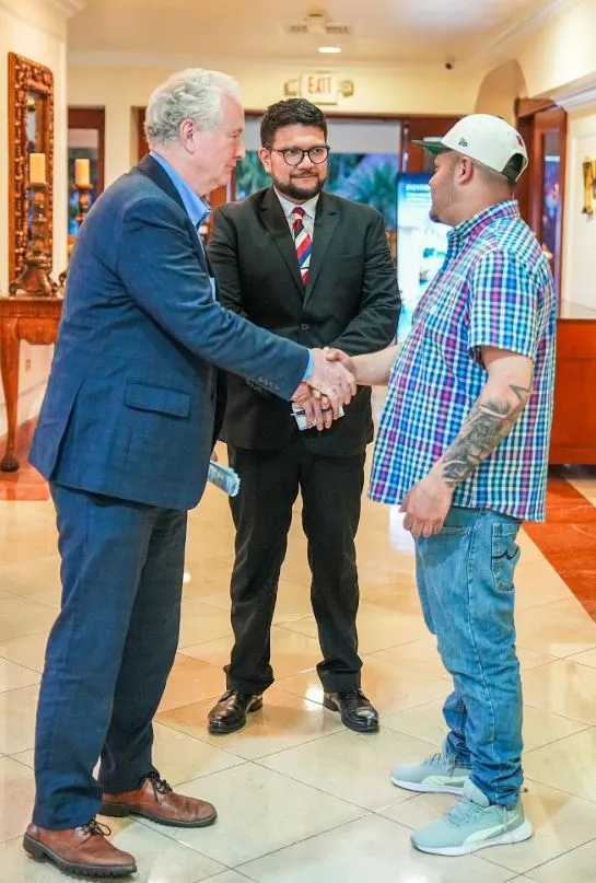 el salvador president shares scathing images of wrongfully deported father 22461