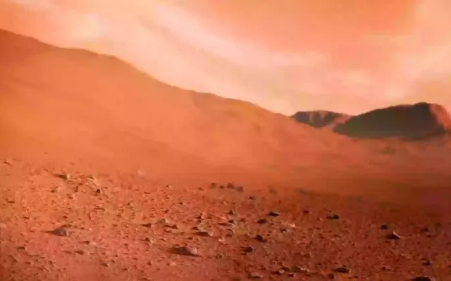 nasa finds eerie skull-shaped formation in shocking discovery on mars 22444