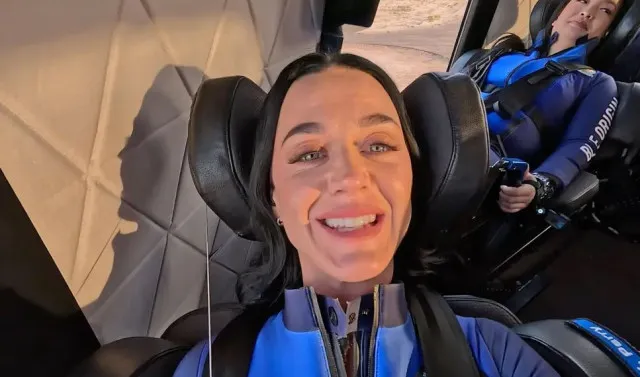 wendy’s refuses to apologize amid katy perry backlash after space joke spar 22501
