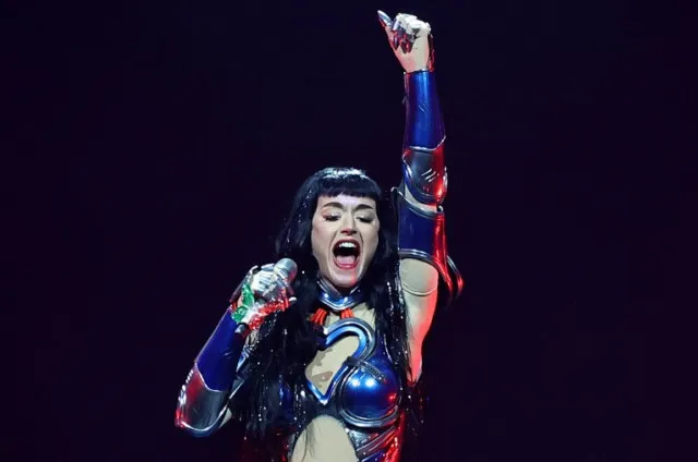 camila cabello mocks katy perry as she shares setlist on space trip to pr 22863