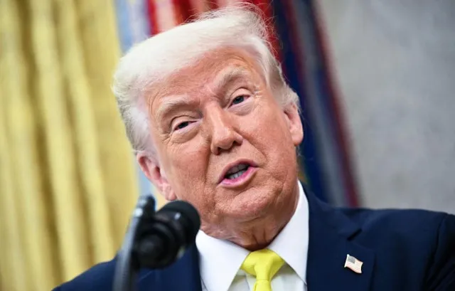 trump promises to restore columbus day and criticizes democrats for damagin 23086