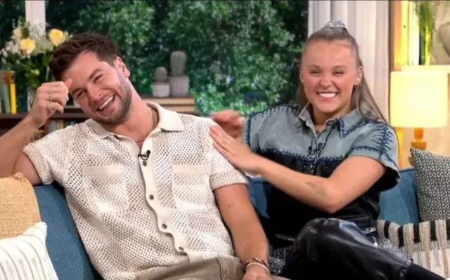 jojo siwa and chris hughes speak out on their relationship after siwa’s spl 23134