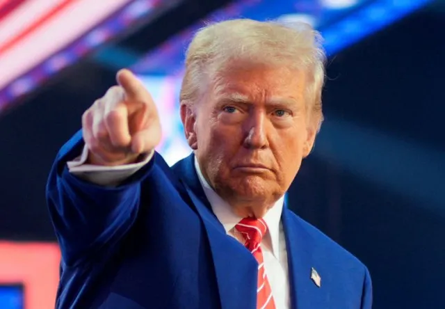 trump has 8-word response to anyone who regrets voting for him amid low app 23198