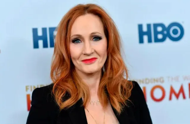 j.k. rowling criticizes harry potter stars for signing pro-trans rights let 23406