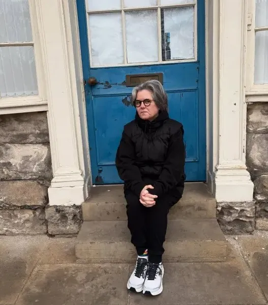 rosie odonnell sells nyc penthouse at steep loss after leaving the us foll 23491