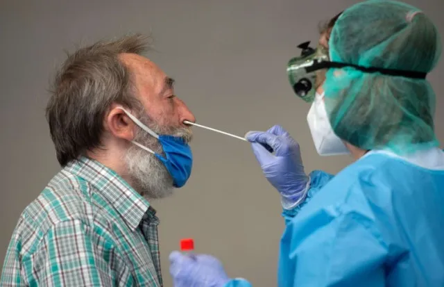 trump cuts off funding for dangerous virus research in china after covid- 23497