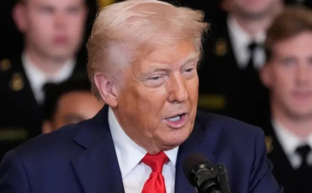 trump proposes insulting amount for immigrants to self-deport on govern 23513