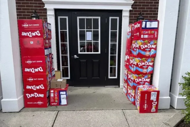 8-year-old boy causes his mom $4,200 loss after accidentally ordering 70,00 23612