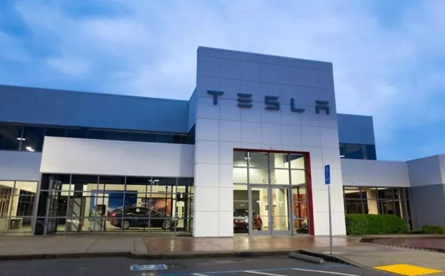 musks tesla accused of refusing to pay over $2,000,000 in overdue bills 23642