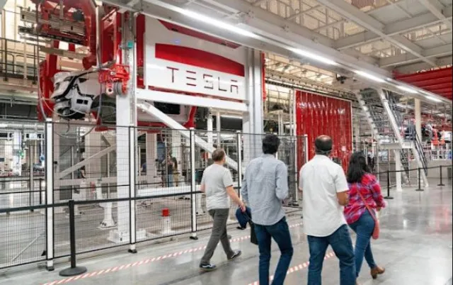 musks tesla accused of refusing to pay over $2,000,000 in overdue bills 23643