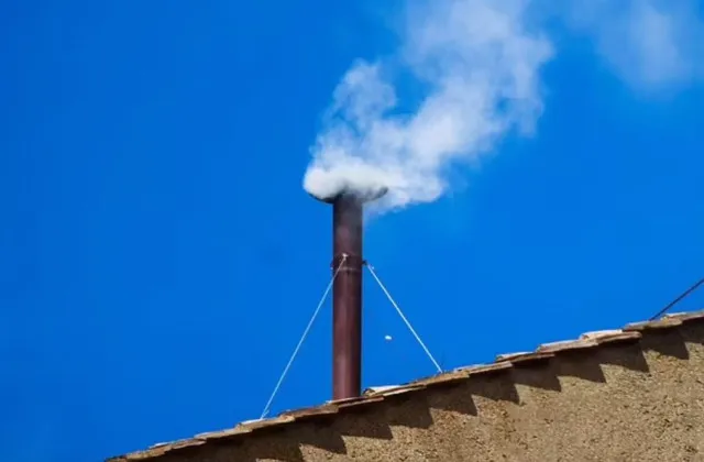 new pope elected as white smoke emerges from sistine chapel 23651