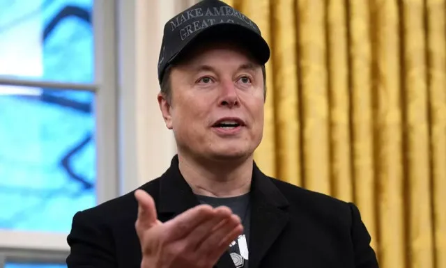 elon musk hits back at bill gates after he accused him of killing the worl 23812