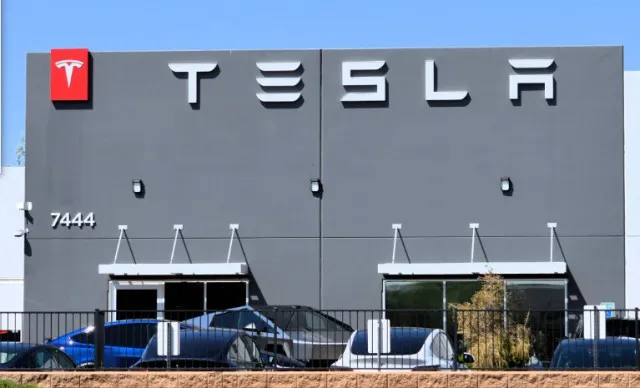 elon musk plans legal action against canada after tesla made suspicious c 23743