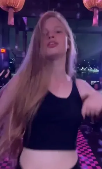 musk’s estranged daughter shines on drag race runway after boldly respondin 23801