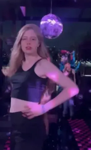 musk’s estranged daughter shines on drag race runway after boldly respondin 23799