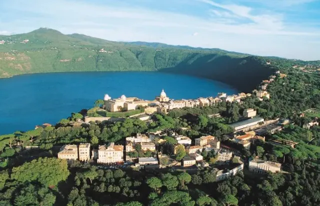 pope leo xiv steps into luxurious life with $520k ring and bulletproof car 23750