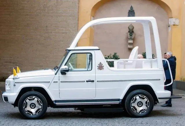 pope leo xiv steps into luxurious life with $520k ring and bulletproof car 23749