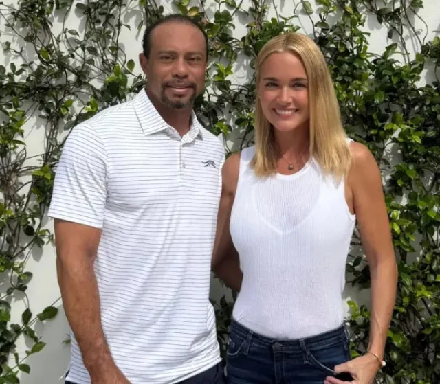 tiger woods appears at white house in elegant suit as romance with vanessa 23817