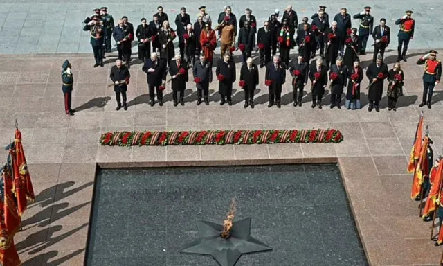 what putin’s body language really reveals about his relationship with china 23780