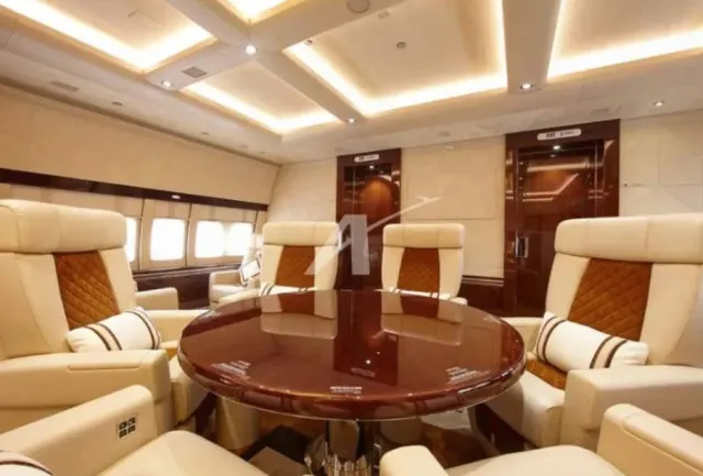 trump is set to receive $400m qatar “flying palace” as temporary air force 23902