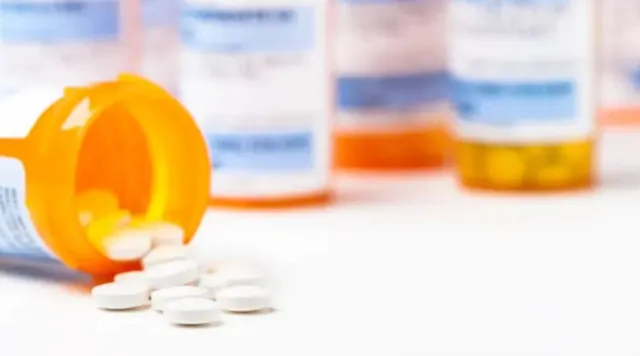 trump to sign executive order reducing prescription drug prices by 30% to 8 23949