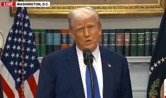 internet thinks trump roasts elon musk as he trolls business pal for allege 24093