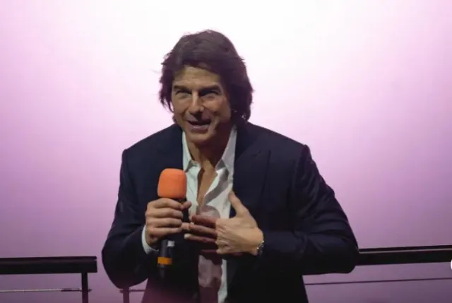 tom cruise avoids comment on trumps tariff for foreign-made films during ‘ 24091