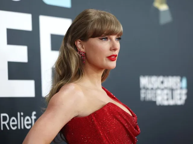 ‘human remains’ found near taylor swift’s beachside mansion reigniting ‘ser 24377