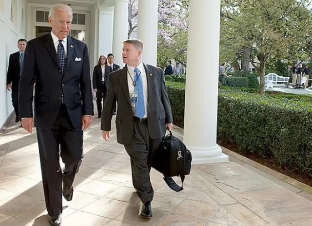 medical experts stunned by shocking announcement of biden’s aggressive pros 24437