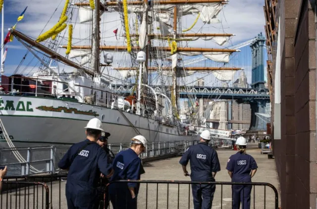 officials confirm mexican navy cadet as first fatality in brooklyn bridge s 24430
