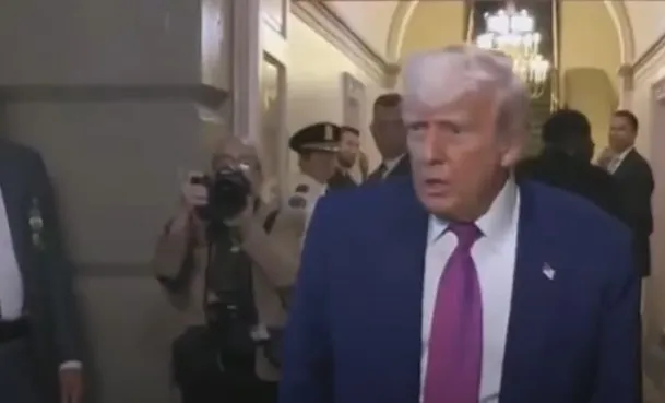 trump makes scathing comment to reporter who asked question he didnt like 24594