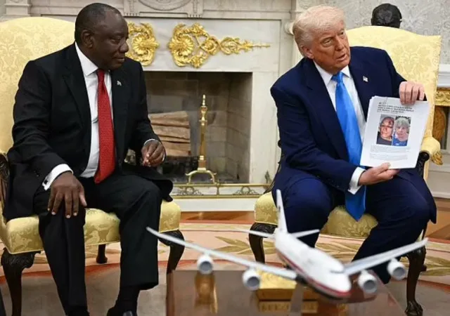 trump makes south african president squirm by playing ‘white genocide’ vide 24612